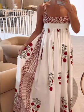 Stunning garden dress